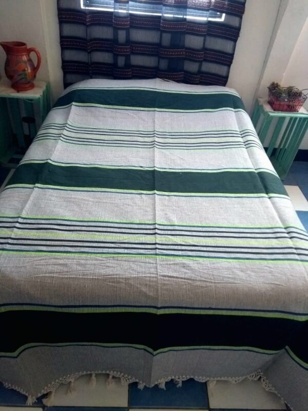 Colcha base negro Gris / Verdes